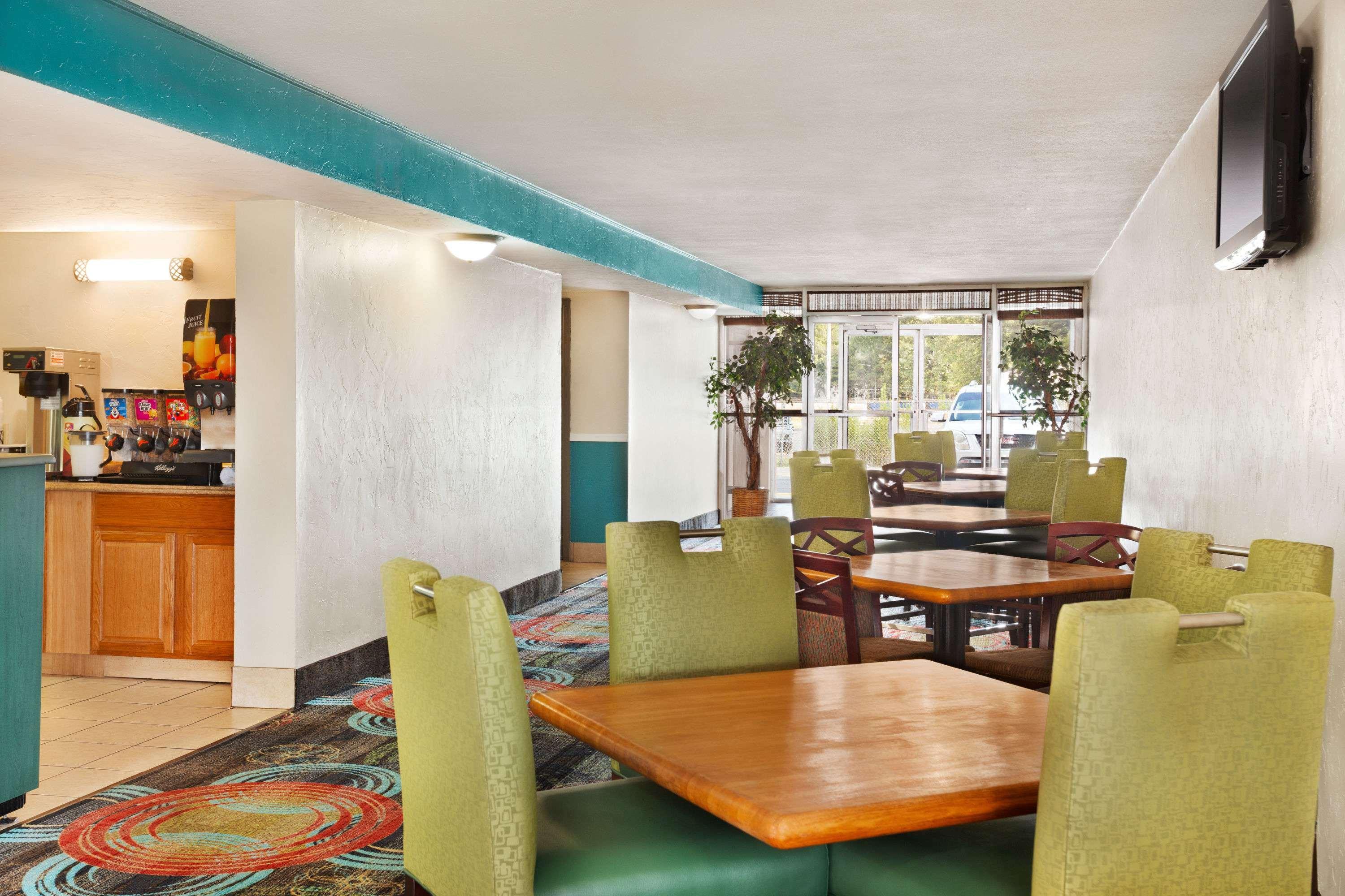 Quality Inn 3* Little Rock