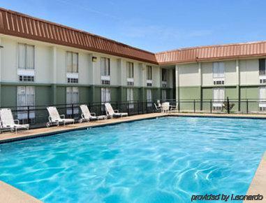 Quality Inn Hotel
